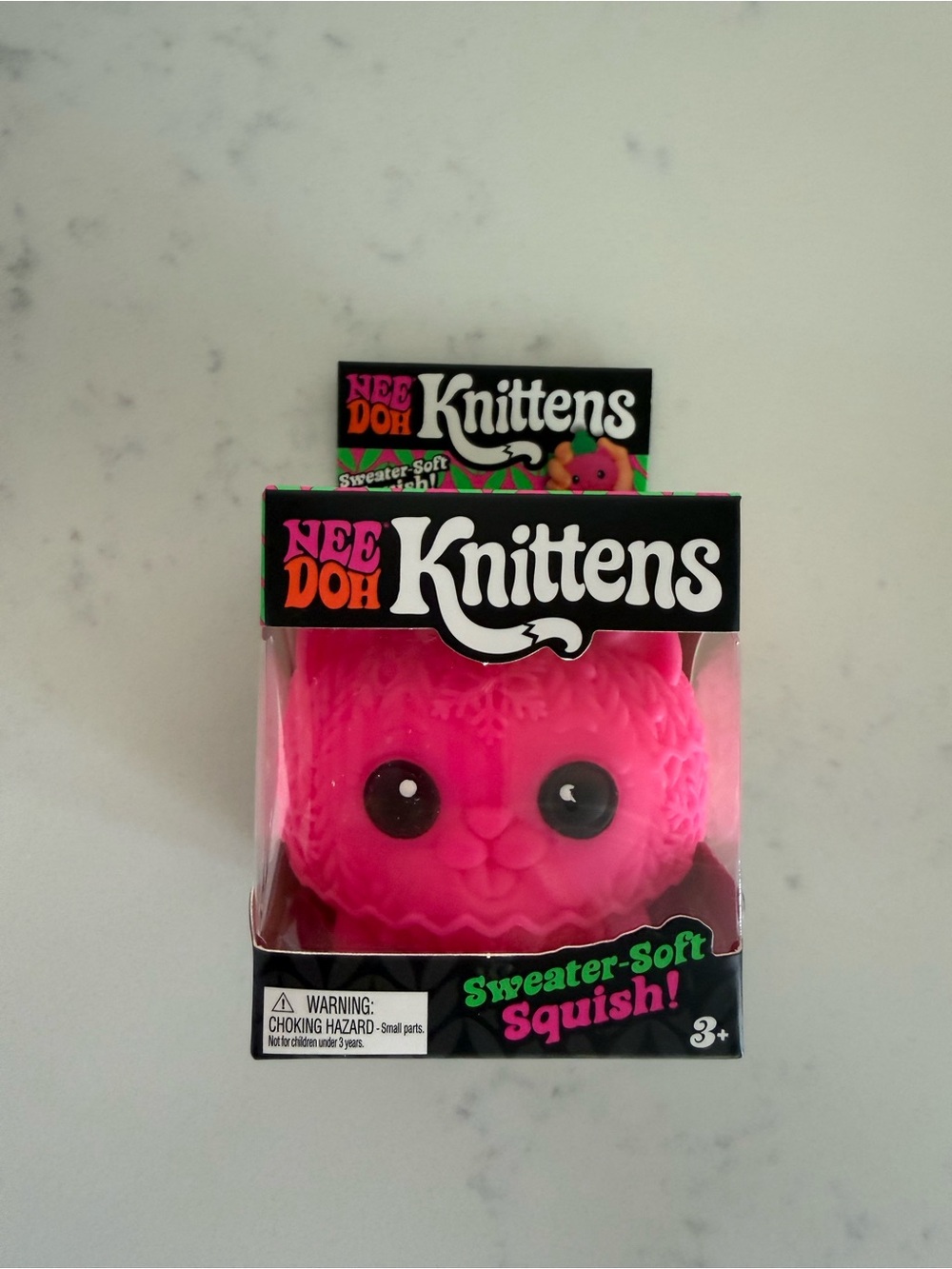NeeDoh Knittens Sweater-Soft Squish! Pink